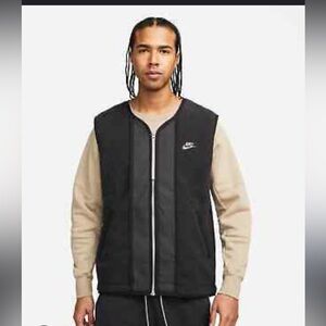 NWOT Nike Sportwear Sport Essential High Pile Fleece Vest